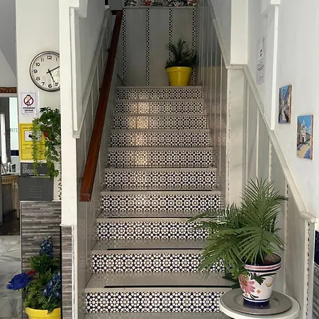 Malaga Centro Hostel (Adults Only)-3